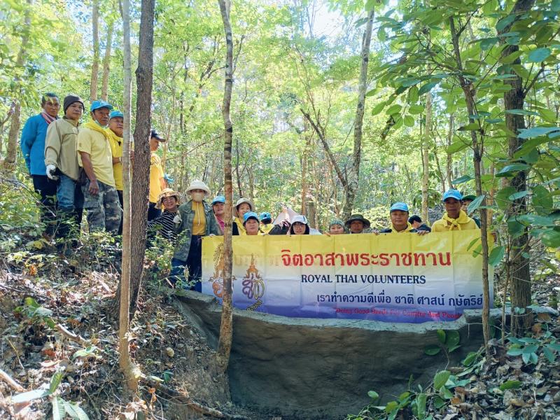 โครงการอนุรักษ์ทรัพยากรธรรมชาติและสิ่งแวดล้อมเฉลิมพระเกียรติ ครั้งที่ 1 (โครงการอริยเกษตร) กิจกรรมก่อสร้างฝายชะลอน้ำ ในวันอังคารที่ 24 ธันวาคม 2567 เวลา 09.00 น. โดยจัดกิจกรรมสร้างฝายชะลอน้ำ ณ ป่าชุมชน หมู่ 4 บ้านโป่ง ตำบลบ้านโป่ง อำเภองาว จังหวัดลำปาง